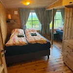 Fantastic In The Woods & Boat For Or 2 Days Free Boat On 7 Days Nyaraló *
