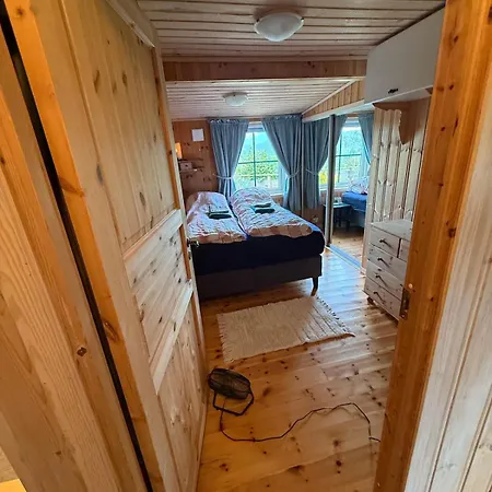 Beautiful Fjord Cabin Near Bergen With Boat And Private Garden Litangen