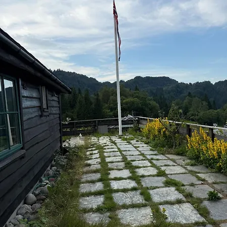 Beautiful Fjord Cabin Near Bergen With Boat And Private Garden Holiday home Litangen